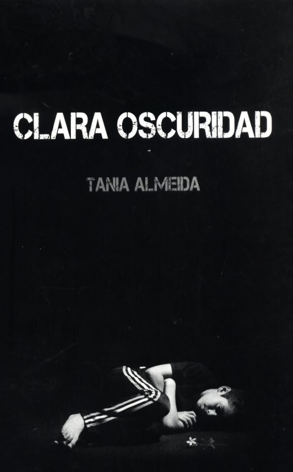 CLARA OSCURIDAD